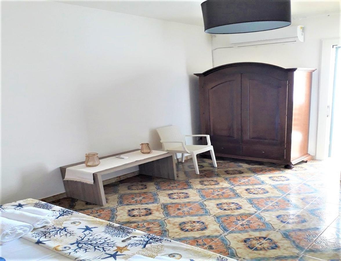 Bed and Breakfast Estasi sul mare Porto Cesareo Exterior foto